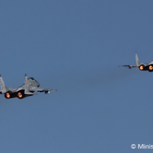 Nemecké lietadlo stratilo nad územím Slovenska spojenie, stíhacie lietadlá MiG-29 ho sprevádzali až do Českej republiky