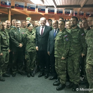 Slovenská delegácia navštívila vojakov v operácii EUFOR ALTHEA