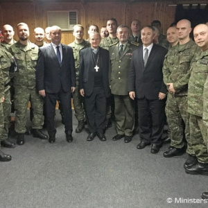 Slovenská delegácia navštívila vojakov v operácii EUFOR ALTHEA