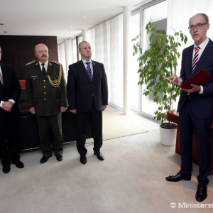 Náčelníka Generálneho štábu OS SR gen. M. Maxima ocenili najvyšším nemeckým vojenským vyznamenaním 