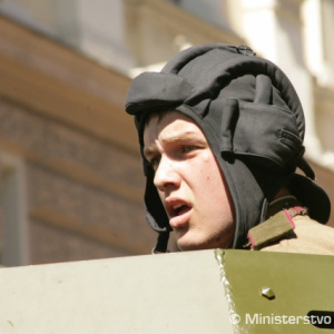 Opäť 