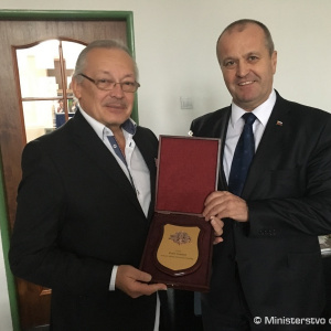 Minister Gajdoš diskutoval s gymnazistami v Sučanoch o témach obrany a bezpečnosti