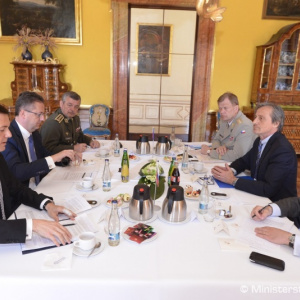 M. Glváč rokoval s českým ministrom obrany M. Stropnickým