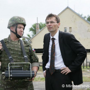 Minister Galko o ďalšom podozrivom nákupe člnov 