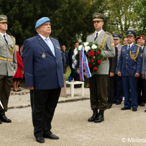 Spomienku na generála M. R. Štefánika si uctili na mieste tragickej nehody v Ivanke pri Dunaji