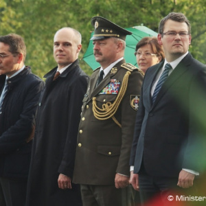 Spomienku na generála M. R. Štefánika si uctili na mieste tragickej nehody v Ivanke pri Dunaji
