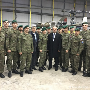 Minister Gajdoš navštívil slovenských vojakov v operácii EUFOR ALTHEA