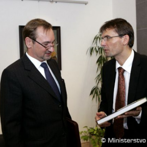 Minister obrany prijal veľvyslanca Českej republiky na Slovensku Jakuba Karfíka