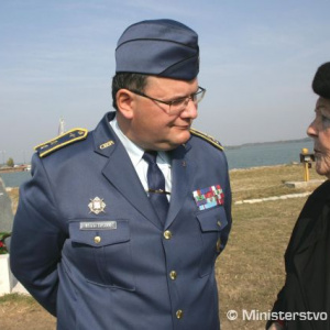 Ailsa Domanová a riaditeľ Vojenského historického ústavu pplk. Miloslav Čaplovič