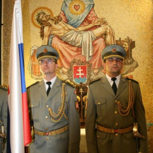 Vojenských pútnikov prijal Benedikt XVI.
