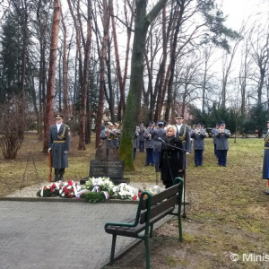 Štátny tajomník Miloš Koterec si v Novákoch pripomenul 8. výročie tragédie