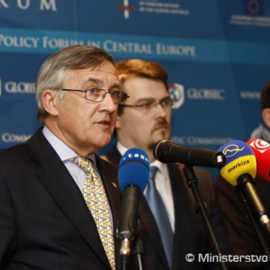 štátny tajomník MO SR Róbert Ondrejcsák na bezpečnostnom fóre GLOBSEC 2011