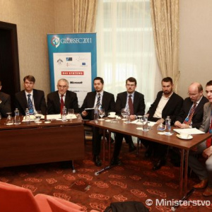štátny tajomník MO SR Róbert Ondrejcsák na bezpečnostnom fóre GLOBSEC 2011 