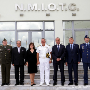 Minister Gajdoš dnes v Grécku navštívil viaceré základne, zajtra ho čakajú rokovania