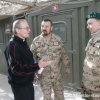 Ordinár ozbrojených síl a ozbrojených zborov František Rábek so slovenským vojenským kaplánom v ISAF poručíkom Jánom Ostapčukom a finančným dôstojníkom kapitánom Martinom Farkašom