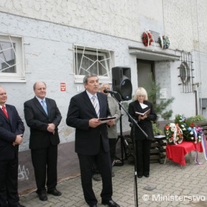 Vladimír Tarasovič pozdravil príslušníkov bývalých vojenských táborov nútených prác 