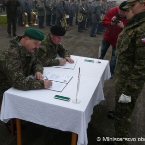 Slávnostná rozlúčka s príslušníkmi OS SR odchádzajúcimi do operácie ISAF v Afganistane