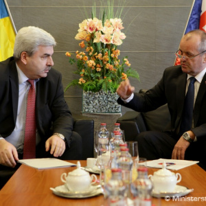 Minister Gajdoš rokoval s ukrajinským veľvyslancom J. Muškom