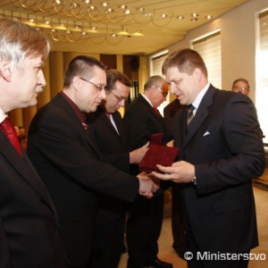 Ministrovi obrany udelili Pamätnú medailu Jána Nálepku – Repkina