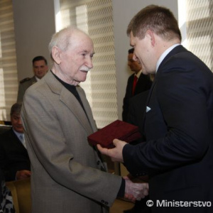 Ministrovi obrany udelili Pamätnú medailu Jána Nálepku – Repkina