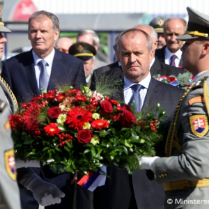 Minister Gajdoš si dnes na Orave pripomenul pamiatku SNP