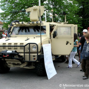 Vojaci, policajti, hasiči aj záchranári pod Poľanou