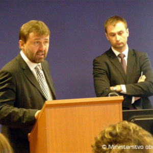 Novej strategickej koncepcii NATO na pôde Univerzity Mateja Bela