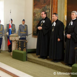 Spomienkové služby božie