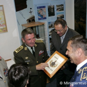Vyznamenania od Francúzov