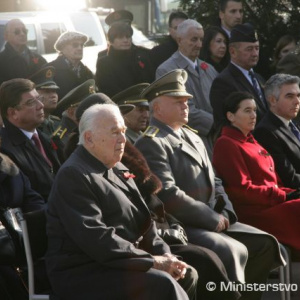 Účastníci pietneho zhromaždenia