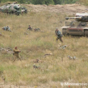 Nemcom prišiel na pomoc tank Tiger 