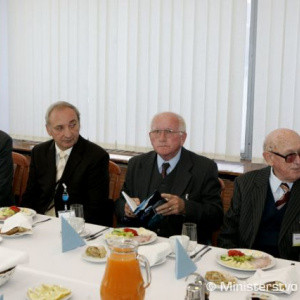Prítomní sledovali rokovanie s veľkým záujmom