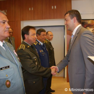 Stretnutie s generalitou a vyznamenávanie