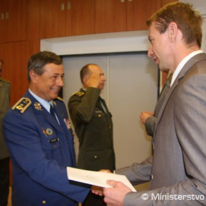 Stretnutie s generalitou a vyznamenávanie