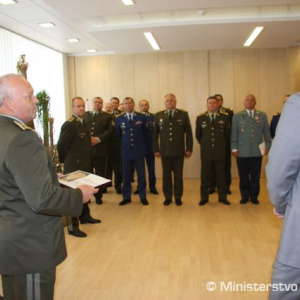 Stretnutie s generalitou a vyznamenávanie