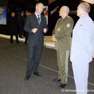 IDET 2011 -11. medzinárodný veľtrh obrannej a bezpečnostnej techniky