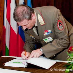 Náčelníci generálnych štábov armád krajín V4 zasadali v Liptovskom Mikuláši