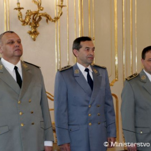 Prezident Slovenskej republiky menoval a povýšil generálov