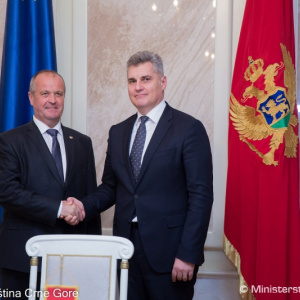 Minister obrany P. Gajdoš navštívil Čiernu Horu v deň jej oficiálneho vstupu do Severoatlantickej aliancie