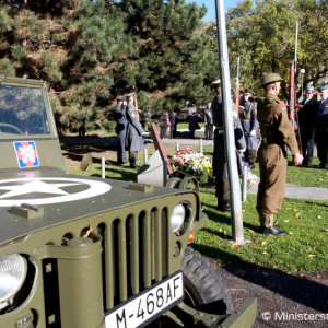 Štátny tajomník MO SR si uctil Svetový deň vojnových veteránov v Bratislave