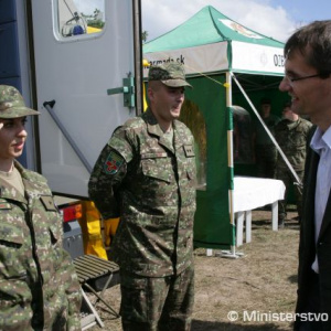 Minister obrany Galko na Slovenských pieskoch