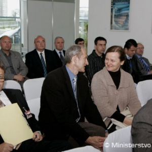 Odborné konferencie na IDEB 2010