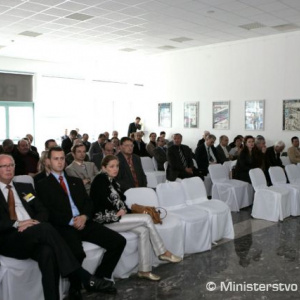 Odborné konferencie na IDEB 2010