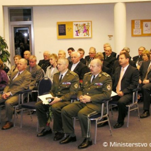Ocenenie ozbrojených síl SR od mesta Handlová