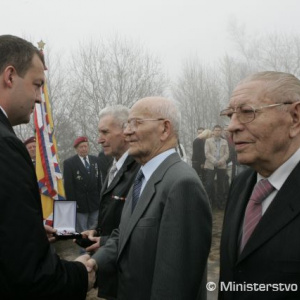 Úcta hrdinom víťazných bojov