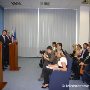 Galko predstavil programové vyhlásenie vlády týkajúce sa rezortu obrany