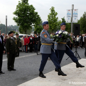 Štátny tajomník M. Koterec si na nábreží Dunaja pripomenul výročie smrti M.R. Štefánika