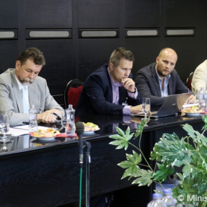 Rezort obrany otvoril verejnú diskusiu k návrhu aktualizovanej Bielej knihy o obrane SR