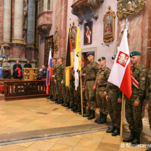 Vojaci štyroch armád na oslavách v Nitre a na Mariánskej hore v Levoči