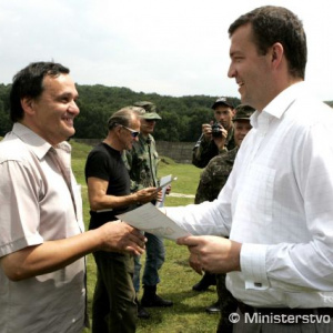 Jubilejná novinárska muška